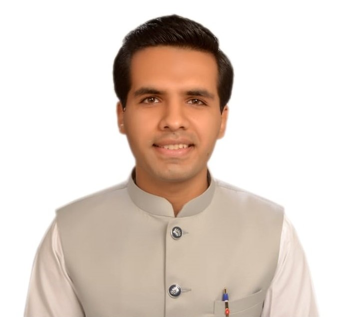 DR. HITESH SAWLANI