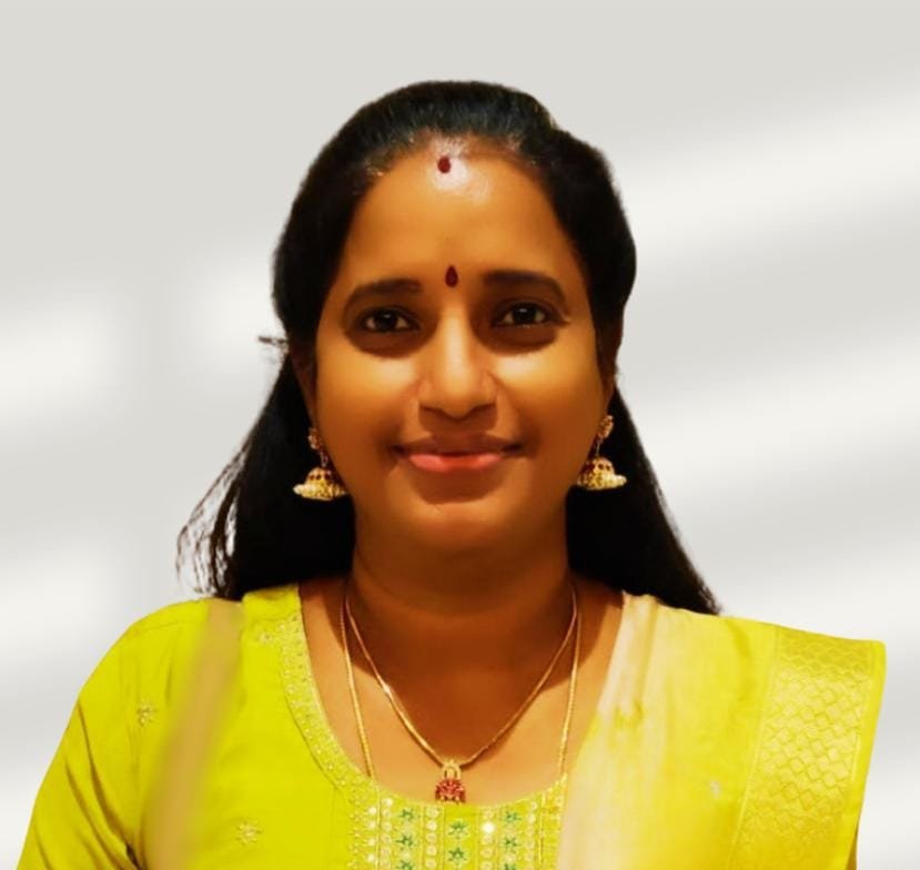 DR. SELVI