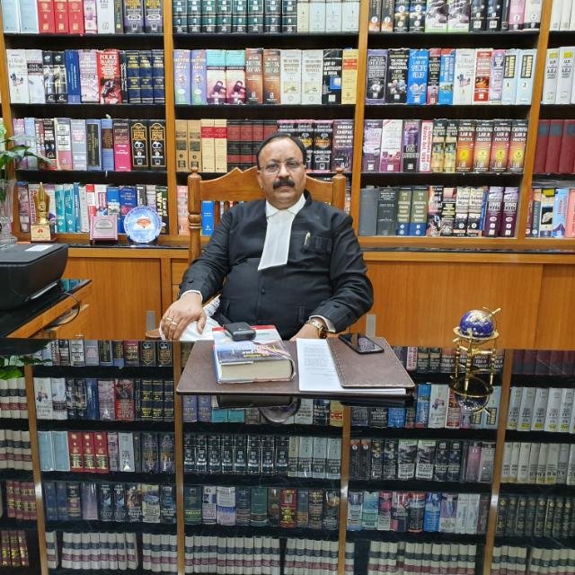 DR. Vijay Gautam